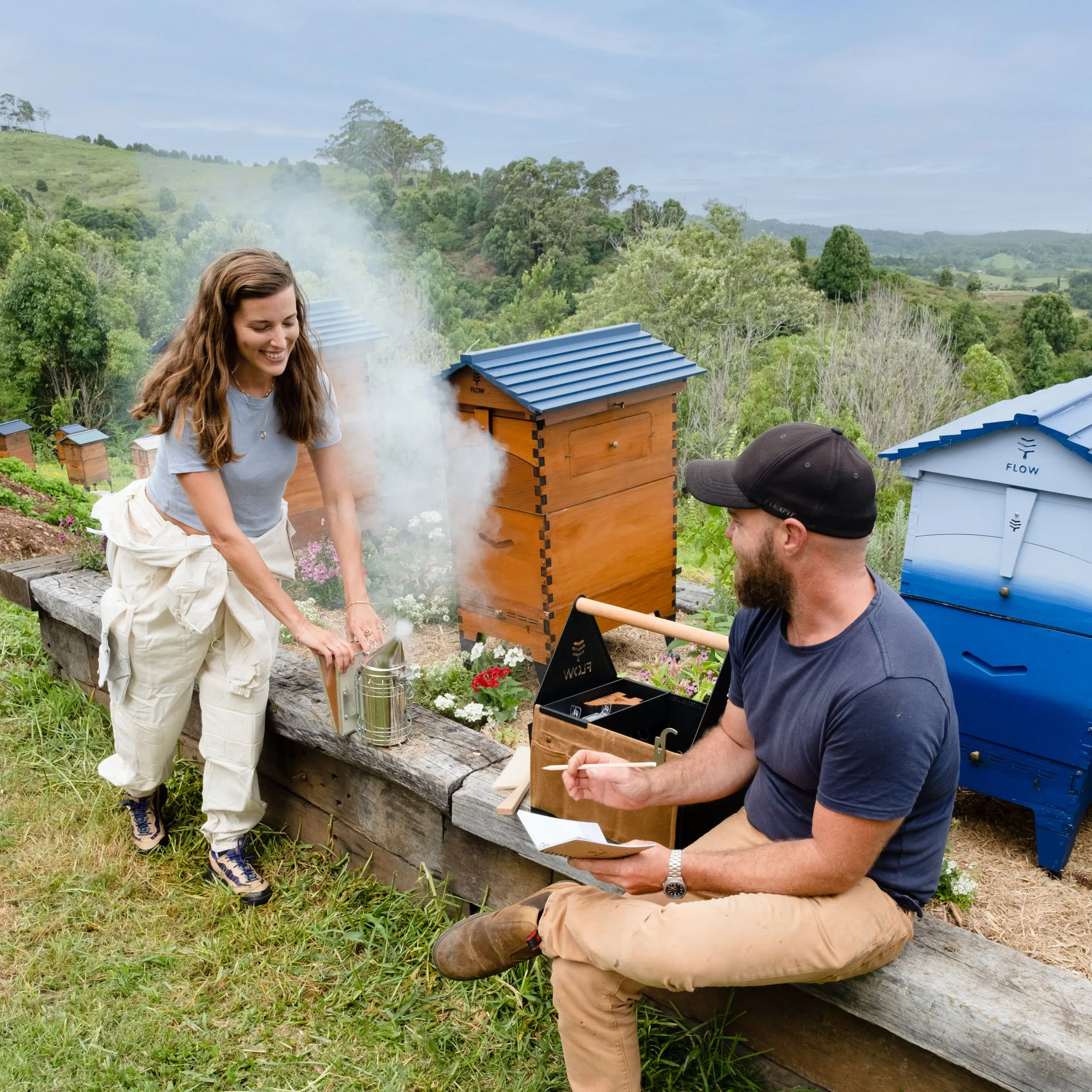 Flow Beekeeping Caddy, Accessories and Smoker
