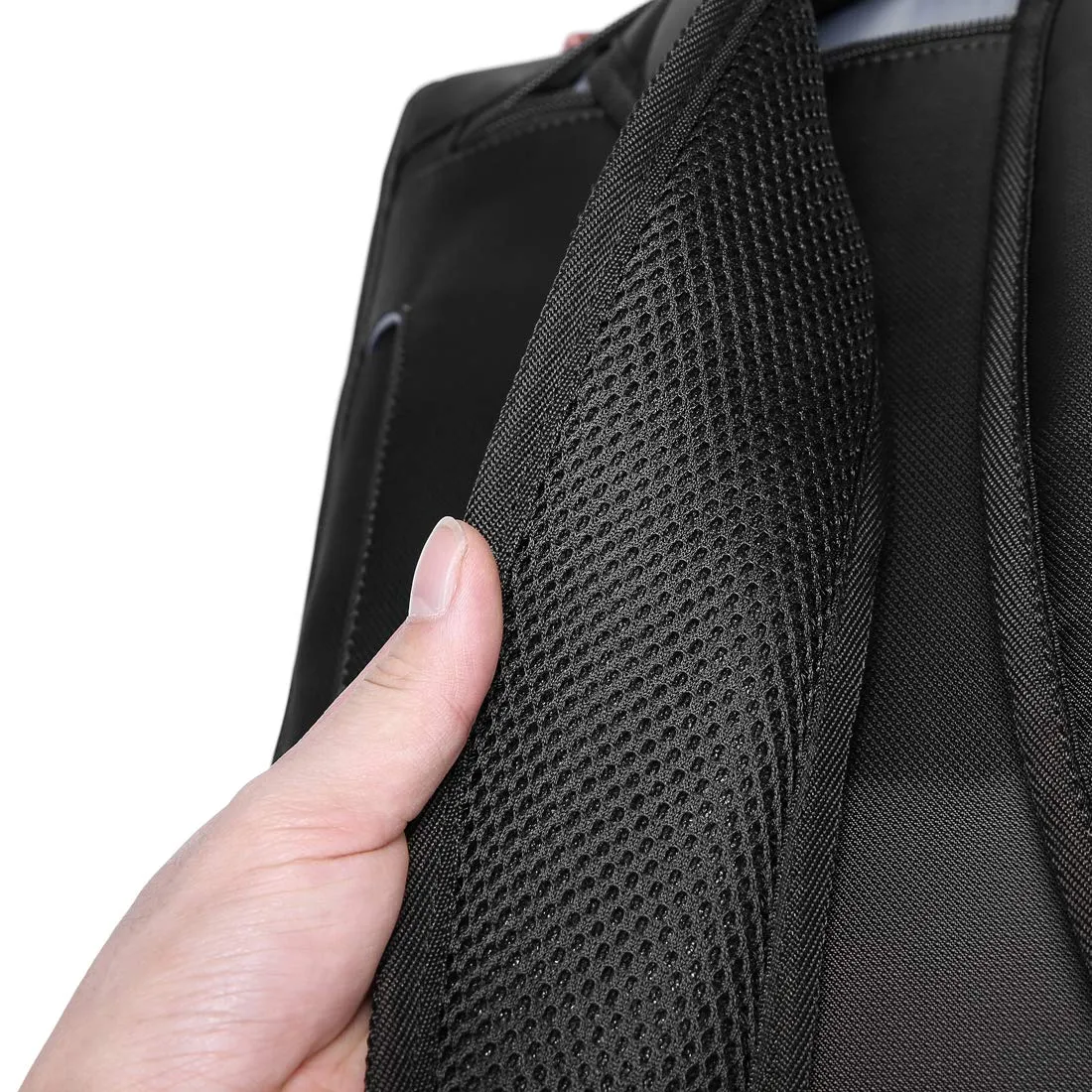 THE CLOWNFISH 3 in 1 Convertible Laptop Messenger Bag | Adjustable Straps | 15.6 inch | Black