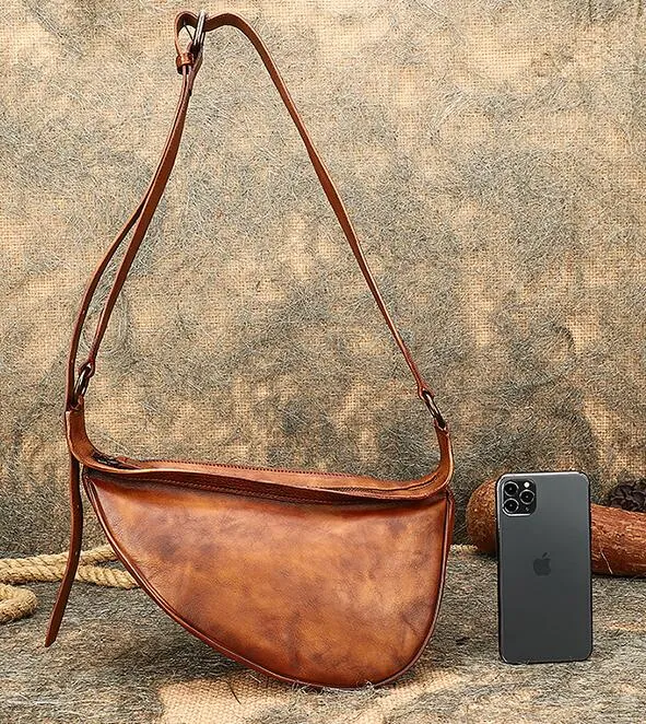 Vintage Leather Crossbody Chest Bag For Women Sling Pack